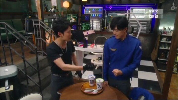 Ultraman Taiga Episode 23 Malay Dub 22Feb2022 23.5rf