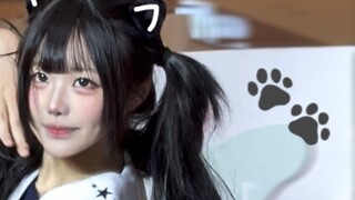 อาจจะเป็นแมวยืมจากเมดคาเฟ่ก็ได้นะ!! เด็กน้อยน่ารักจู่โจม! ไปกันเลย! ถ่ายสดโชว์ Illit-dothedance