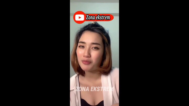 LIVE STREAMING CEWEK CANTIK KEBELET KENTUT