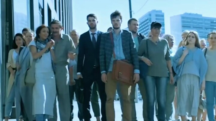 He just couldn’t wait to cross the street and squeezed all the way to the front of the crowd—but lit