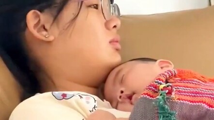 Thực tế chứng minh, ai chăm con, người đó mệt mỏi (suy sụp)