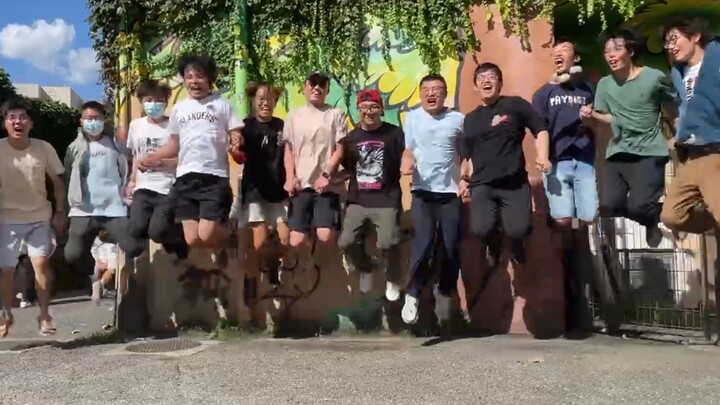 8月10日下北泽孤独摇滚圣地13人芳文跳