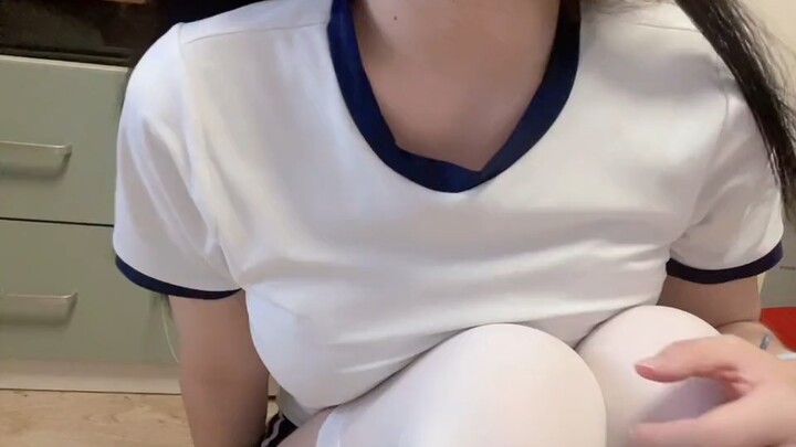 Congratulations to this episode’s lucky viewer who won the gymnastics outfit!