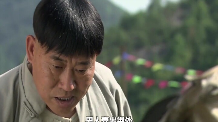 Những người lao động nhập cư đi tiểu cũng như cây tài lộc: chỉ cần tưới lên tảng đá là có thể “tưới”