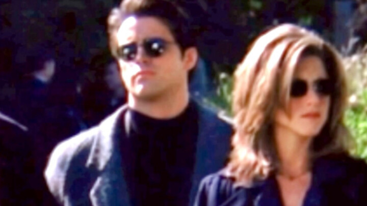 ฟรีนด์ส: ตระกูลมาเฟียอิตาลี