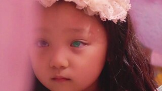 小女孩天生异瞳，说话只会倒着说！奇幻片《岸边露伴》