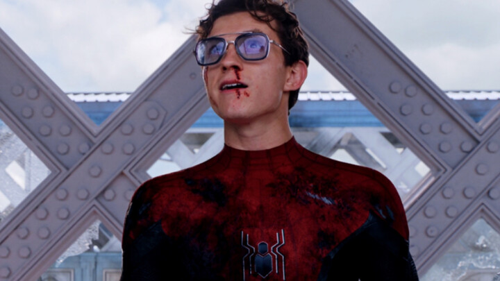 “أنا فقط أريد أن أكون مثلك” - [سبايدرمان/توم هولاند]