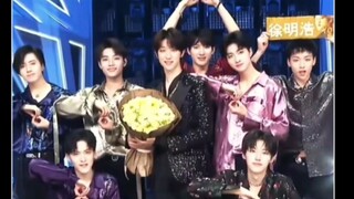 【ซูหมิงหาว】“โค้ชซู ผู้อ่อนโยน สวยสง่า และขี้อาย ที่เป็นดั่งแสงจันทร์ในดวงใจของทุกคน”