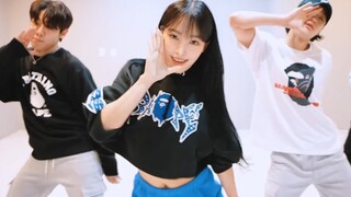 JINI Solo出道曲C'mon练习室公开