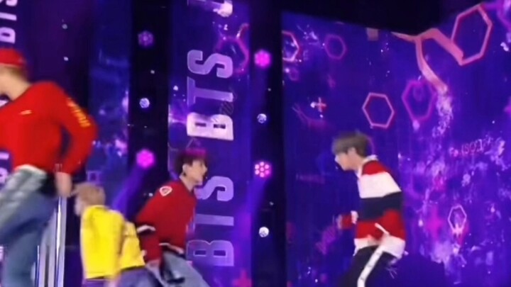 Don’t be sad, Eunjeong and the others—Jeongtae’s duet is for you all.