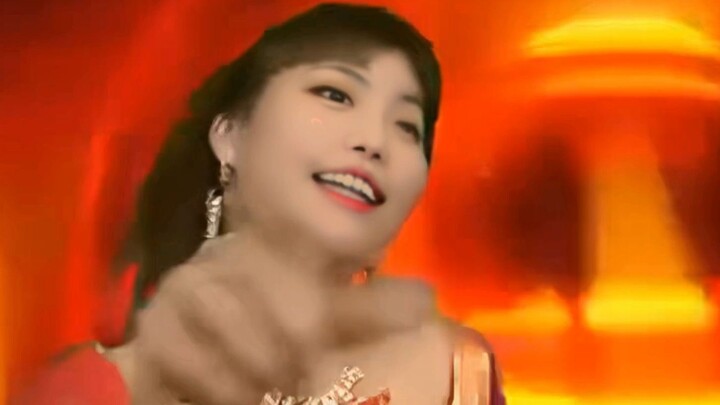 أغنية جبلية من يوننان: «سأعصر خاصرتك بقوة» | دا سيما مقابل تشو جيه (نسخة جميع النجوم بالذكاء الاصطنا