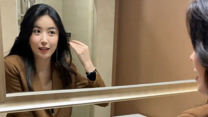 As the ancients said: “I love taking baths—my skin feels so good…”