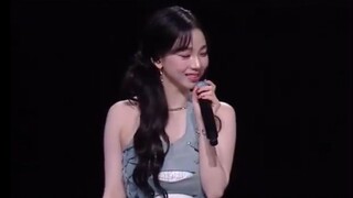 What exactly are the dance moves that aespa teased they each like at the Tencent Music Festival?