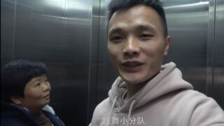 After two months of tirelessly working hard upon Super Mom's return home, she finally managed to gat