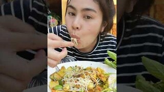 ขนมจีนไตปลาแห้งByหมูหวาน