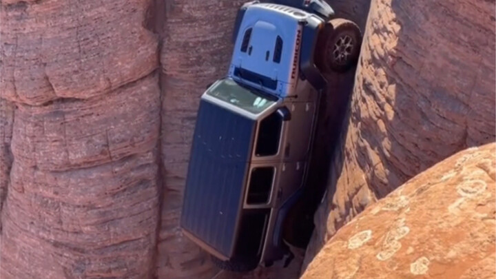 I found the original creator’s video—turns out it wasn’t a 90-degree climb.