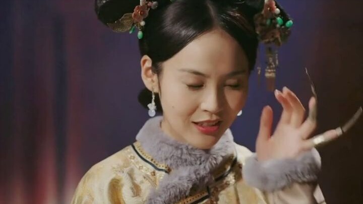 Empress Dowager Ruyi, with her wealth of experience, knew at a glance that Consort Ying was carrying