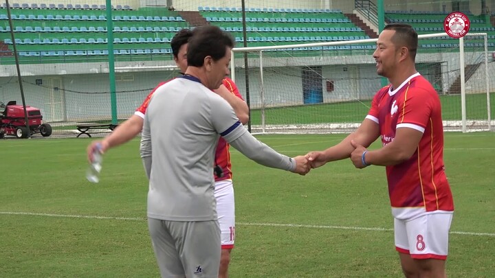 HCMC F.C | KHOẢNH KHẮC THẦY TRÒ HỘI NGỘ TẠI HẦ NỘI