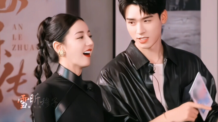 สายตาของกงจวิ้นไม่เหมือนกำลังแสดงเลย หลงใหลจนเกินไปแล้ว! อันเจวี๋ยและเล่อเย่หวานหยด สาดความฟินแบบต่อ