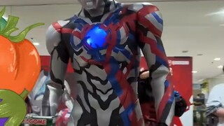 What will be the reaction to feeding Blaze vegetable juice? (2023.09.10 Foshan Sanshui New Power Pla