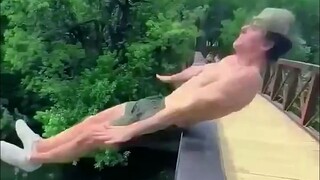 هذه الحياة مستقيمة