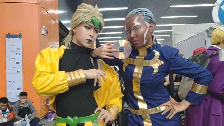 Thường ngày|JOJO|Cosplay thành Dio đến triển lãm anime, cực kỳ thú vị