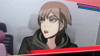 Makoto Naegi: Pull out the man from the black and white bear to fight, and I'll grab the hood for yo