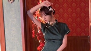 146 seconds for the deluxe version—Is this the girl of your dreams?