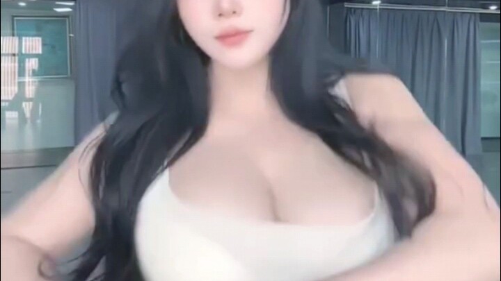 一緒に踊りましょう🤤😋