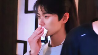 [Reported by Cao Jun, Song Meng and Reuters] "Whose elegant and noble son is this?"