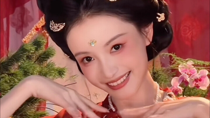 كواليس جديدة من عصر الازدهار العالمي، رقصة الإيماءات العالية، تشبه الأميرة الصغيرة المشرقة التي أكمل