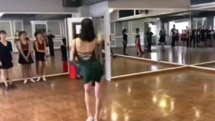 An ninh ở đâu! An ninh ở đâu!