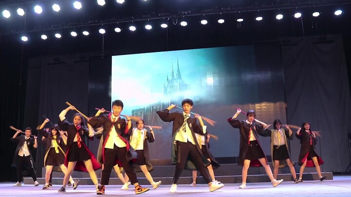 แฮร์รี่ พอตเตอร์เต้นได้แบบนี้จริงๆ | บันทึกการแสดงของ No. 1 Street Dance Club ของ East China Normal 