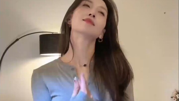 แม่เล็กน่ามอง