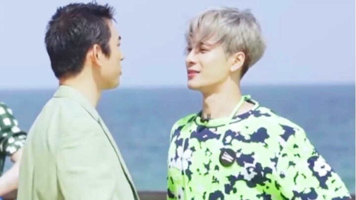 [Jia Zhen] [GOT7] [Wang Gou, Park Gou] The seat next to you is mine—only I can make you laugh.