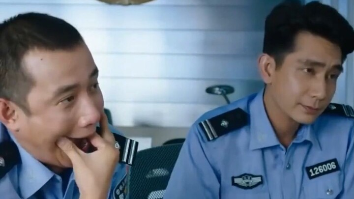 Kakak! Ayo kita berhenti bicara, nanti kalau adik ipar tiba-tiba merasa gatal di kepala, tetap saja 