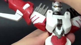 God's restoration? James Bert becomes the Royal Spaceship? Ultraman Zero Squad James Bert Transforma
