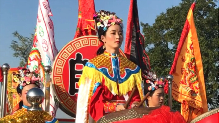 Beat the drums and cheer! A modern-day "Liang Hongyu" helps Chinese war dance break through the rank