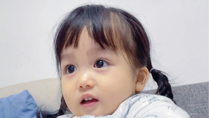 เธอดูเหมือนจะพูดทุกอย่าง แต่ก็เหมือนไม่ได้พูดอะไรเลย……