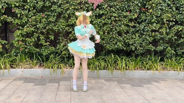 Đây là lần đầu tiên tôi đăng bài nhảy tại nhà trên Bilibili (≧▽≦) Điểm dễ thương nhất ở tôi là gì?