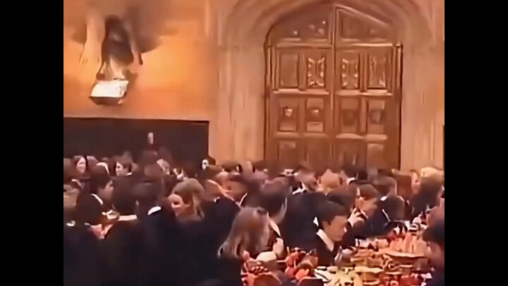 Liputan Pembuatan Harry Potter dan Batu Bertuah – Dilarang Makan Camilan di Atas Meja 🤣