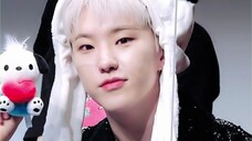 Quan Shunrong กำลังขี่เสือ แต่ลงไม่ได้