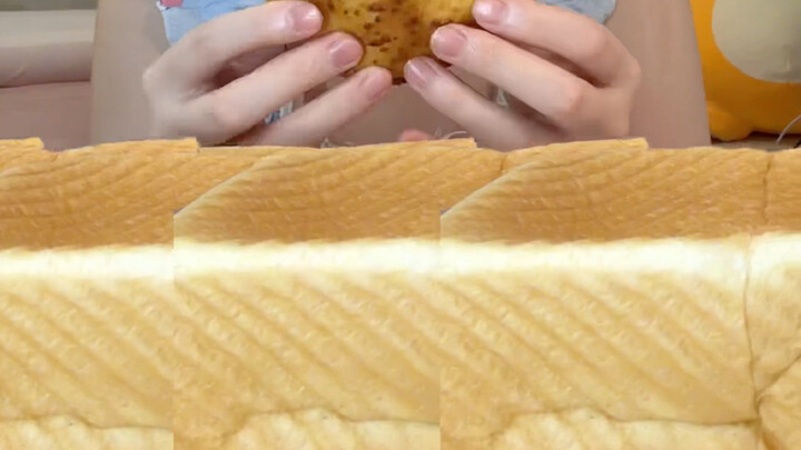 【Xiao Shi Nai Xiong】Hari Ini Cuma Makan Satu Iris Roti Tawar