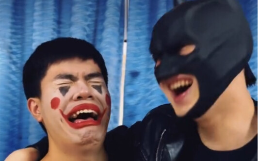 Còn bạn, người bạn của tôi, chính là quân bài chủ chốt quyết định chiến thắng!