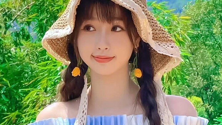 Ngu Thư Hân, cô nàng tinh quái, càng "diễn" càng đáng yêu.