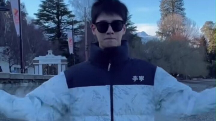 李昀锐早期女团舞视频