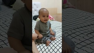 bayi 8 bulan pintar joget dengerin lagu dari kastari animation