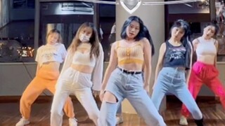 Amateurs challenge the original neatness of the attic! 【Pirate】Everglow One-shot practice room full