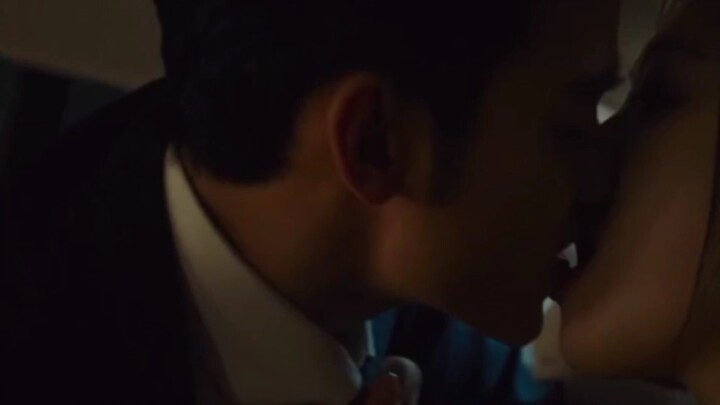 Kissing scene in the movie Real