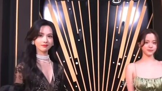 Yang cantik dan yang jelek sama-sama jelas! Karpet Merah Malam Weibo (Gelombang Keempat) terus diper